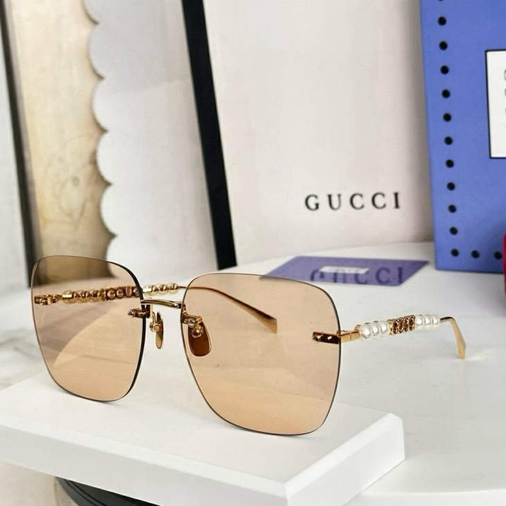 Picture of Gucci Sunglasses _SKUfw79338142fw